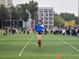 美记：除非莫兰特申请交易或有巨额报价，否则灰熊不会交易他