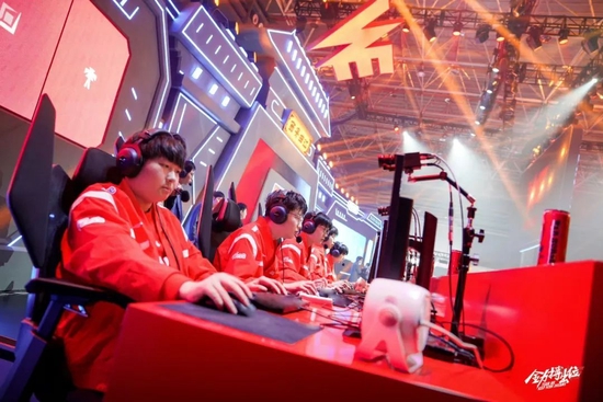 对布坎南来 对布坎南来